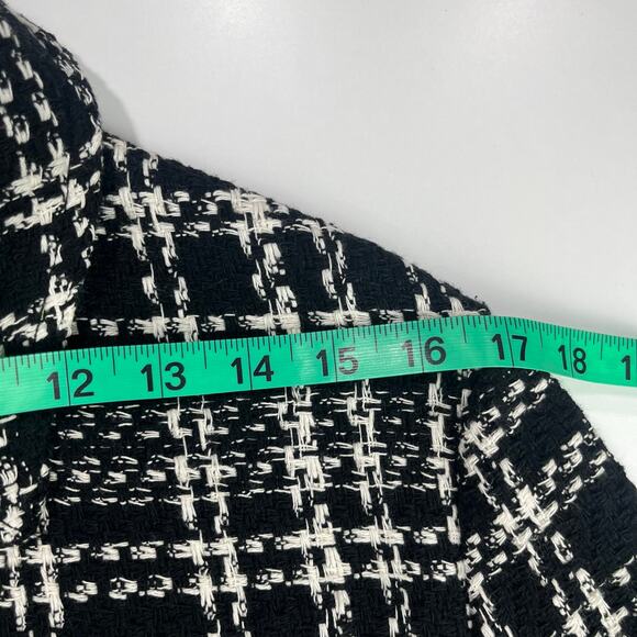 Zara Women’s Blazer‎ Jacket M Tweed Textured Plaid Black White Oversized Shacket - Picture 7 of 16